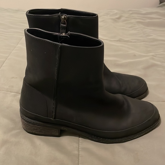 Sperry Seaport Storm black leather boots Women’s Size 9 *Very nice condition* - Picture 4 of 12